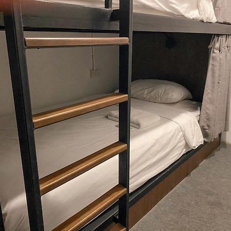 Oyo 994 クディ ホステル【スタッフワクチン接種済み】 バンコク都 エクステリア 写真